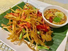 Fried Papaya Salad / Som TUM Tod