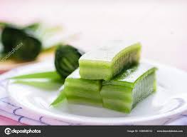 Thai Steamed Layer Cake / Khanom Chan